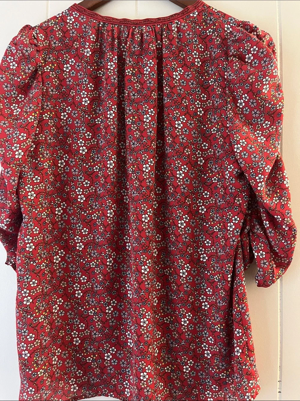 Madewell Red Floral Puff-Sleeve Button-Front Top